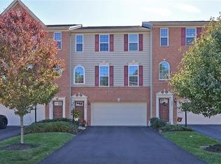 1019 Grey Fox Cir, Bridgeville, PA 15017