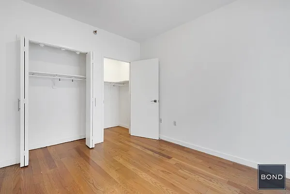 Rented by Bond New York | media 28