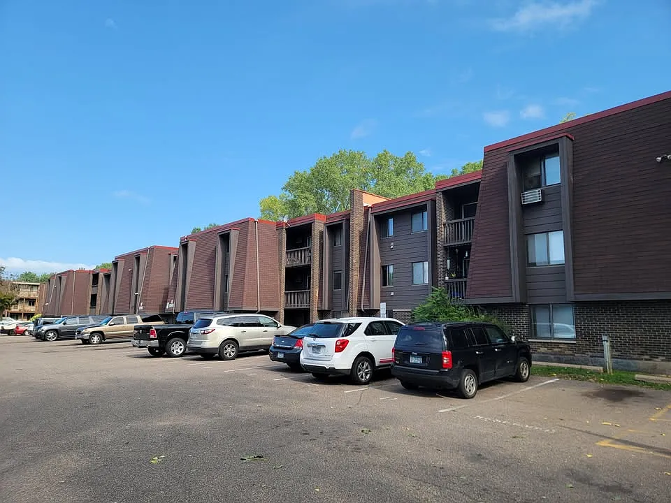 Building Photo - Hazelwood Apartments