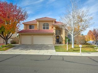 11112 Woodmar Ln NE, Albuquerque, NM 87111