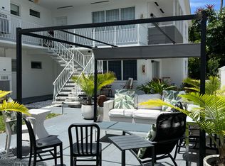 1135 101st St #4, Miami Beach, FL 33154