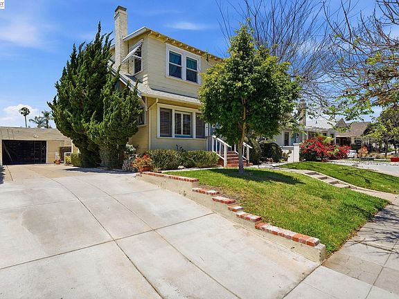 3rd image of 1412 30th St