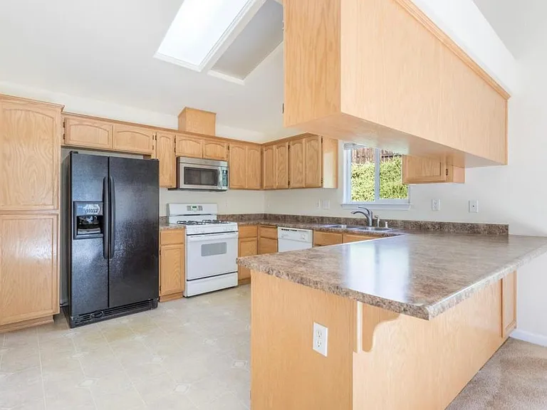 3993 Cambria Dr — Photo 11