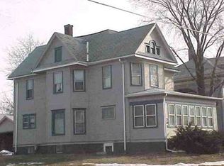 303 Courtland St, Waterloo, IA 50703