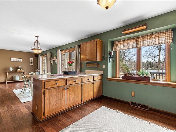 5th image of 809 Amy Belle Lake ROAD