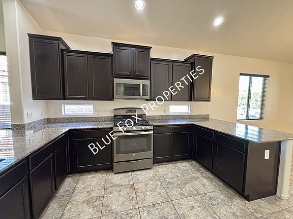 5th image of 9906 N Niobrara Way