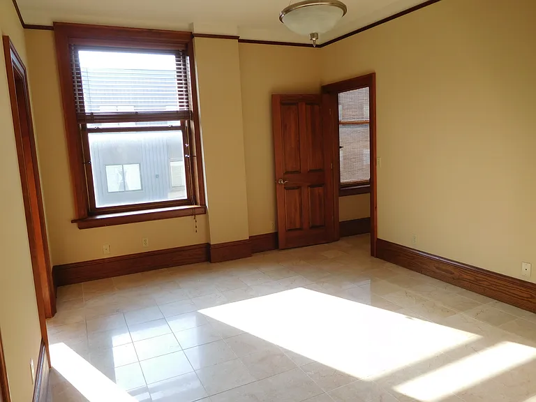 1280 Market St #403 — Photo 10