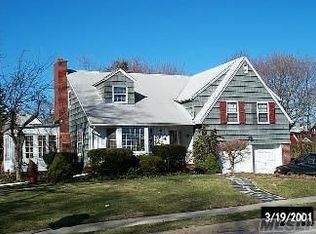 57 Weberfield Ave, Freeport, NY 11520