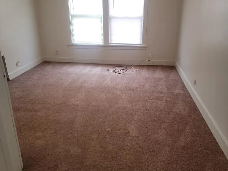 Drew House — Photo 4