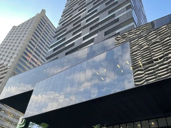 8 Eglinton Ave E, Toronto, ON
