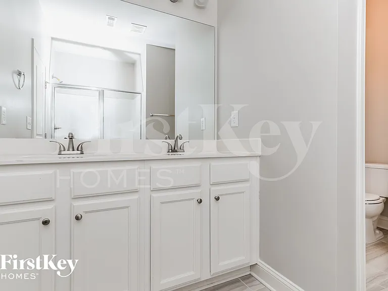 4648 Brayden Dr — Photo 8