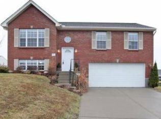 2825 Lauren Meadows Dr, Hebron, KY 41048