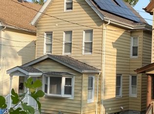 19 Crescent Pl, Passaic, NJ 07055