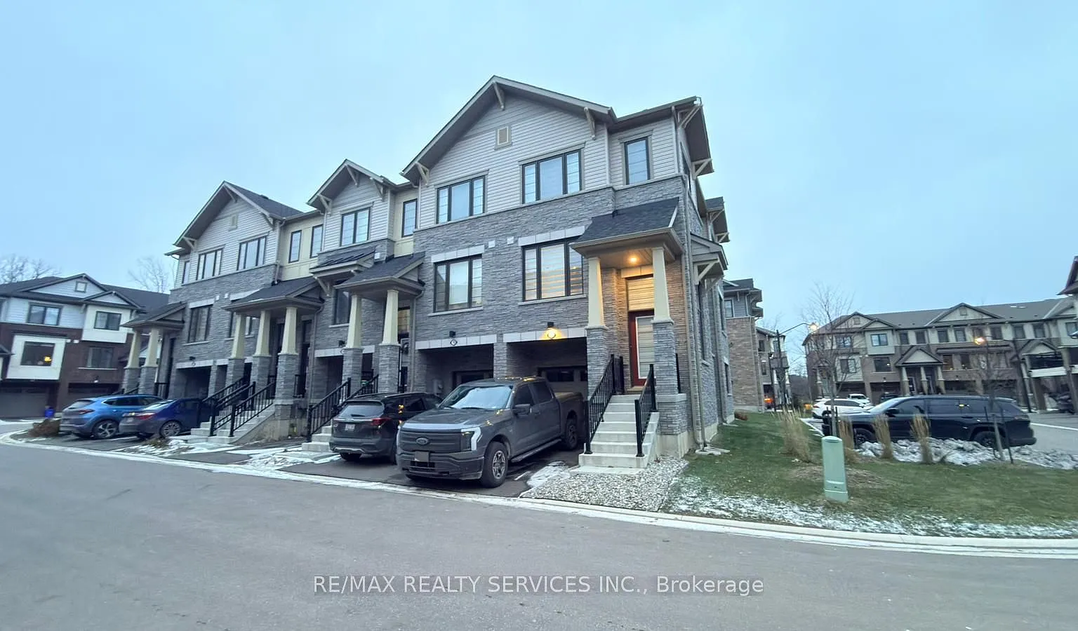 4 bed, $2,799 — Photo 4