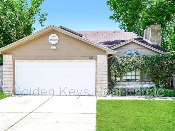 10743 Staghill Dr, Houston, TX 77064