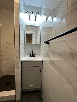 Rented by Peter R. Hungerford, LREB | media 20