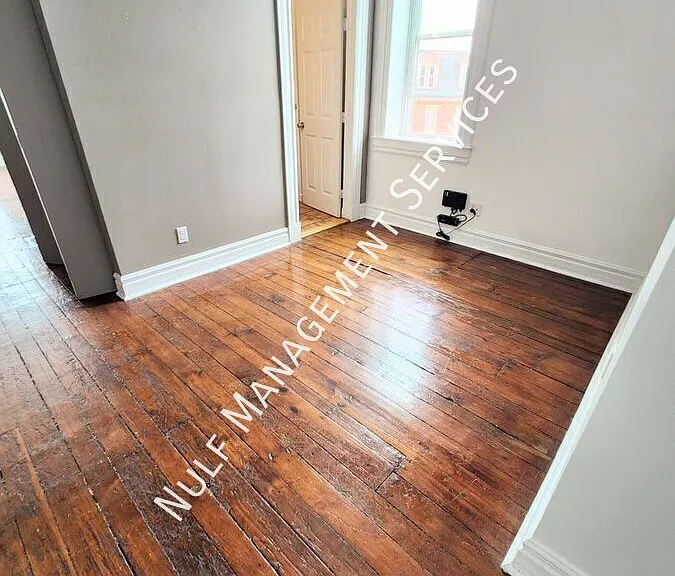 3801 Penn Ave #2 — Photo 3
