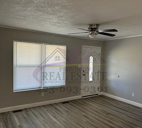 3rd image of 5045 Georgetown Rd NW