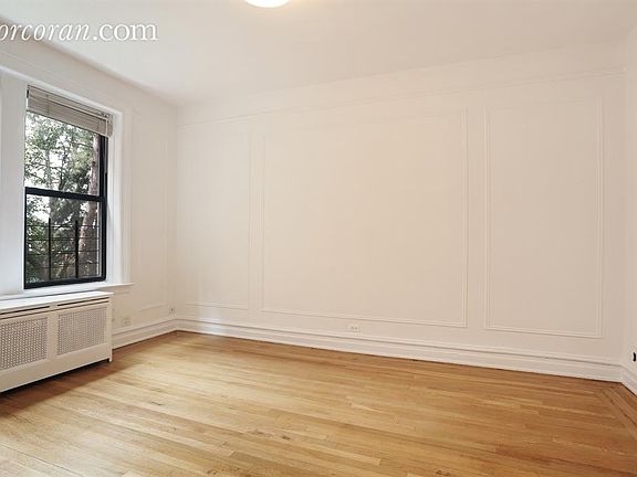 5th image of 860 W 181st St APT 28