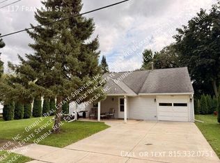 117 Franklin St, Cherry Valley, IL 61016