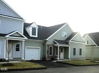 25 Mickel Ln #39, Milford, CT 06460