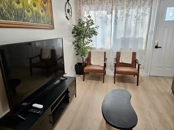 2760 E Wier Ave APT 1, Phoenix, AZ 85040