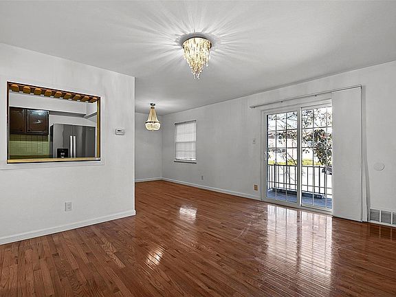 5th image of 6966 Colonial Woods Dr APT 64