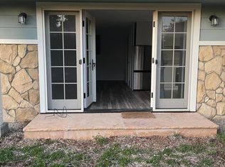 941 Tornoe Rd, Santa Barbara, CA 93105