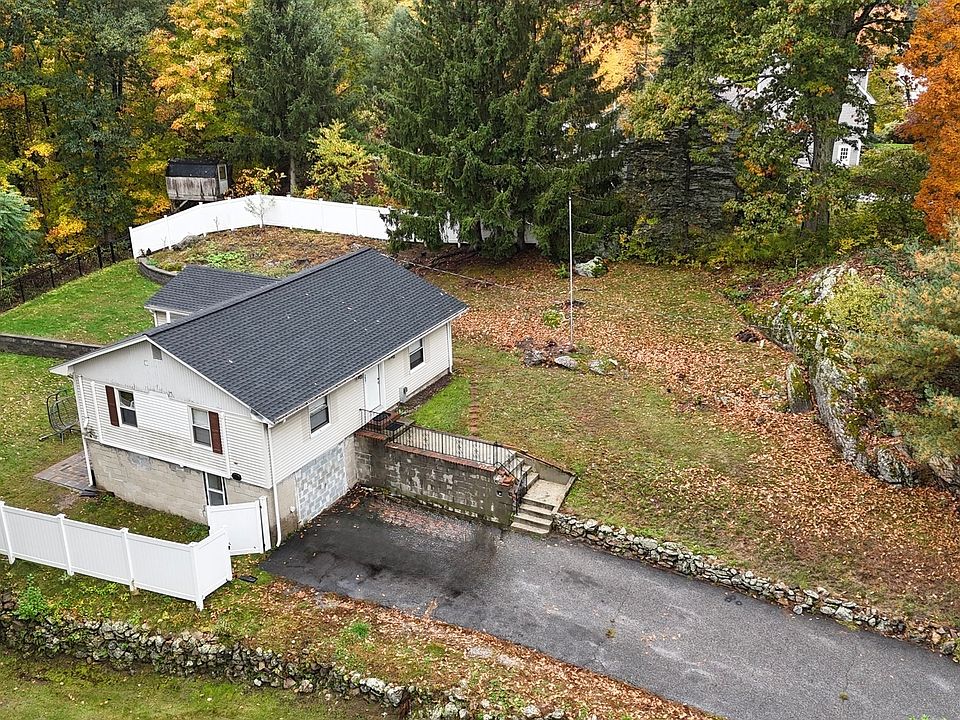 1st image of 237 River Rd