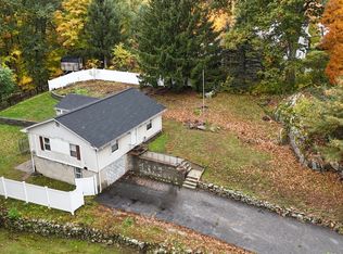 237 River Rd, Tewksbury, MA 01876