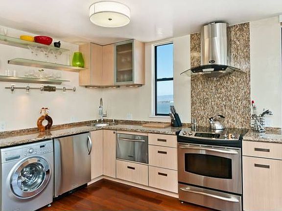 Modern Kitchen