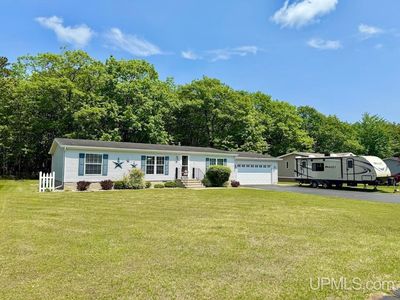 2600 S Hill Rd LOT 32, Gladstone, MI, 49837
