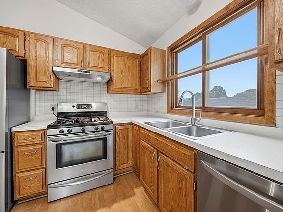 5th image of 12967 Eagle Bluff Dr