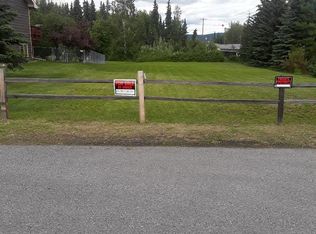 2520 River Park Dr, Fairbanks, AK 99712