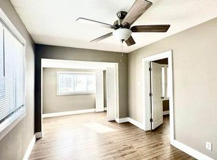 1321 E 22nd St, Des Moines, IA 50317