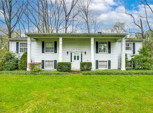 2921 Sherbrook Dr, Uniontown, OH 44685