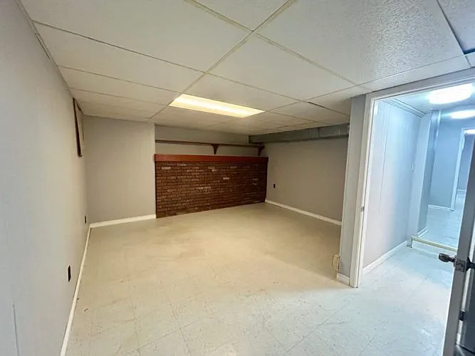 1192 Richmond St — Photo 9