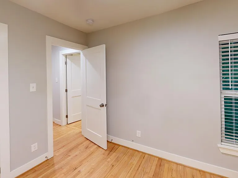 1218 N 64th St — Photo 11