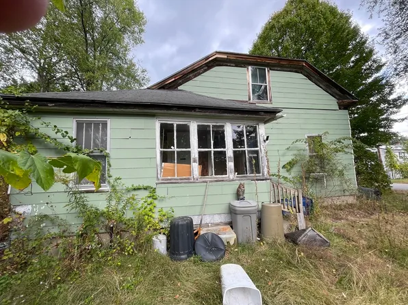 161 11th St, Leominster, MA 01453