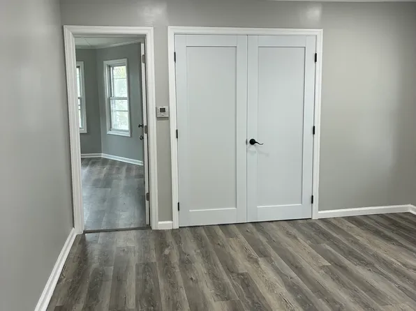 (undisclosed Address), Perth Amboy, NJ 08861