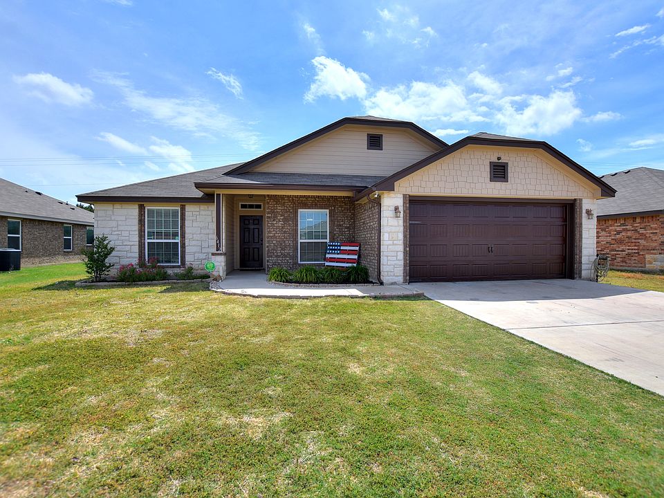 1st image of 6412 Castle Gap Dr