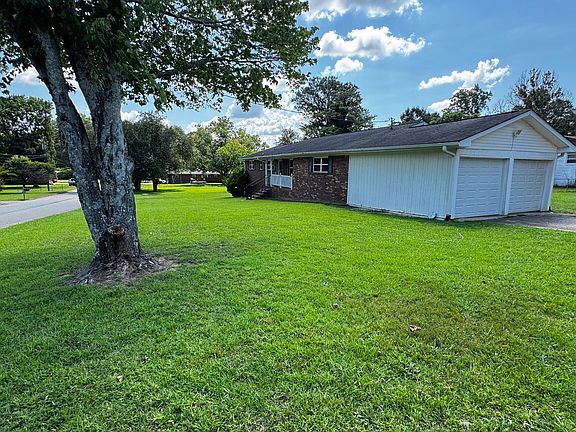 4th image of 6200 Cherry Ln