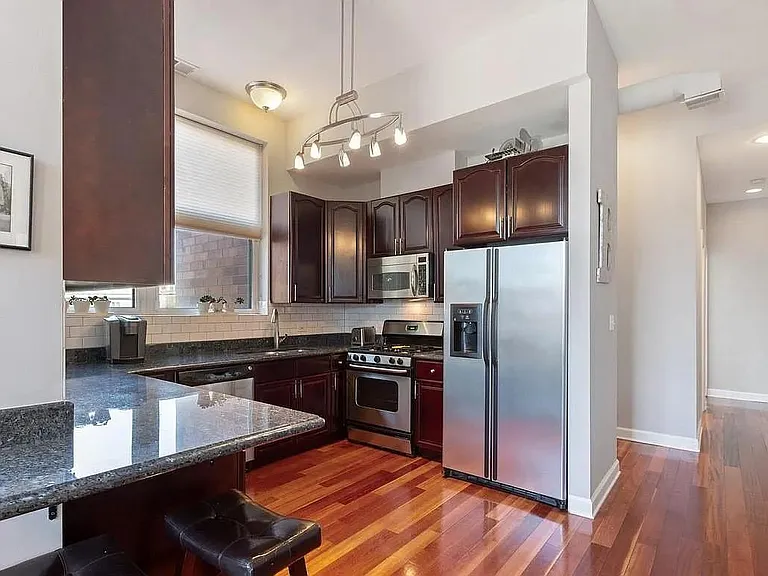 1395 N Milwaukee Ave #1W — Photo 7