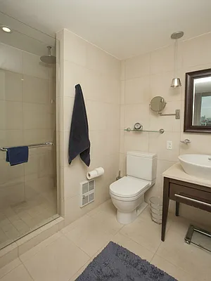 Sold by Sotheby's International Realty | media 27