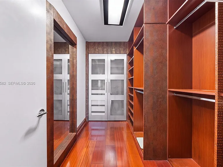 17121 Collins Ave #Penthouse 4406 — Photo 36