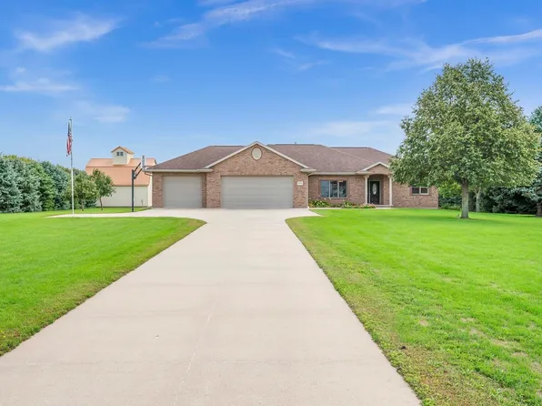 2578 225th Ave, Milford, IA 51351