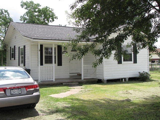 1st image of 375 Bower Dr