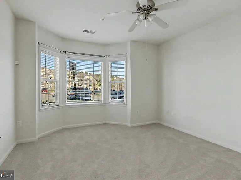 407 Aggies Cir #4-D — Photo 15