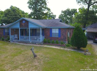 24803 Kerry St, Hempstead, TX 77445