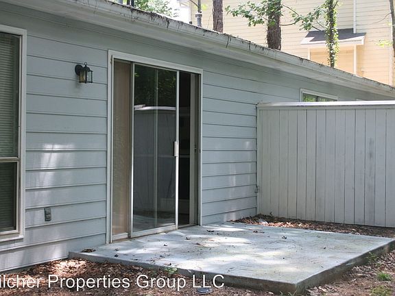4th image of 4425 Coopers Creek Dr SE